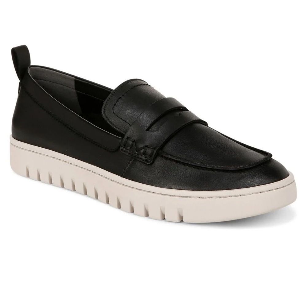 VIONIC - Uptown Loafer in Black Leather